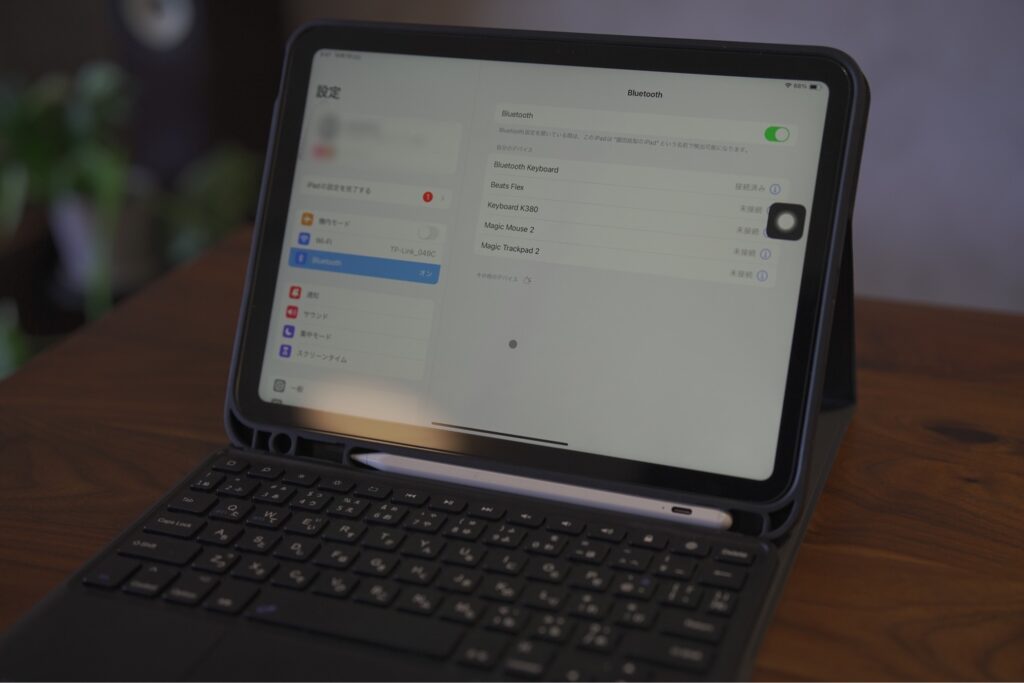 iPad第10世代キーボード付きケース
Earto　接続方法　ディスプレイ