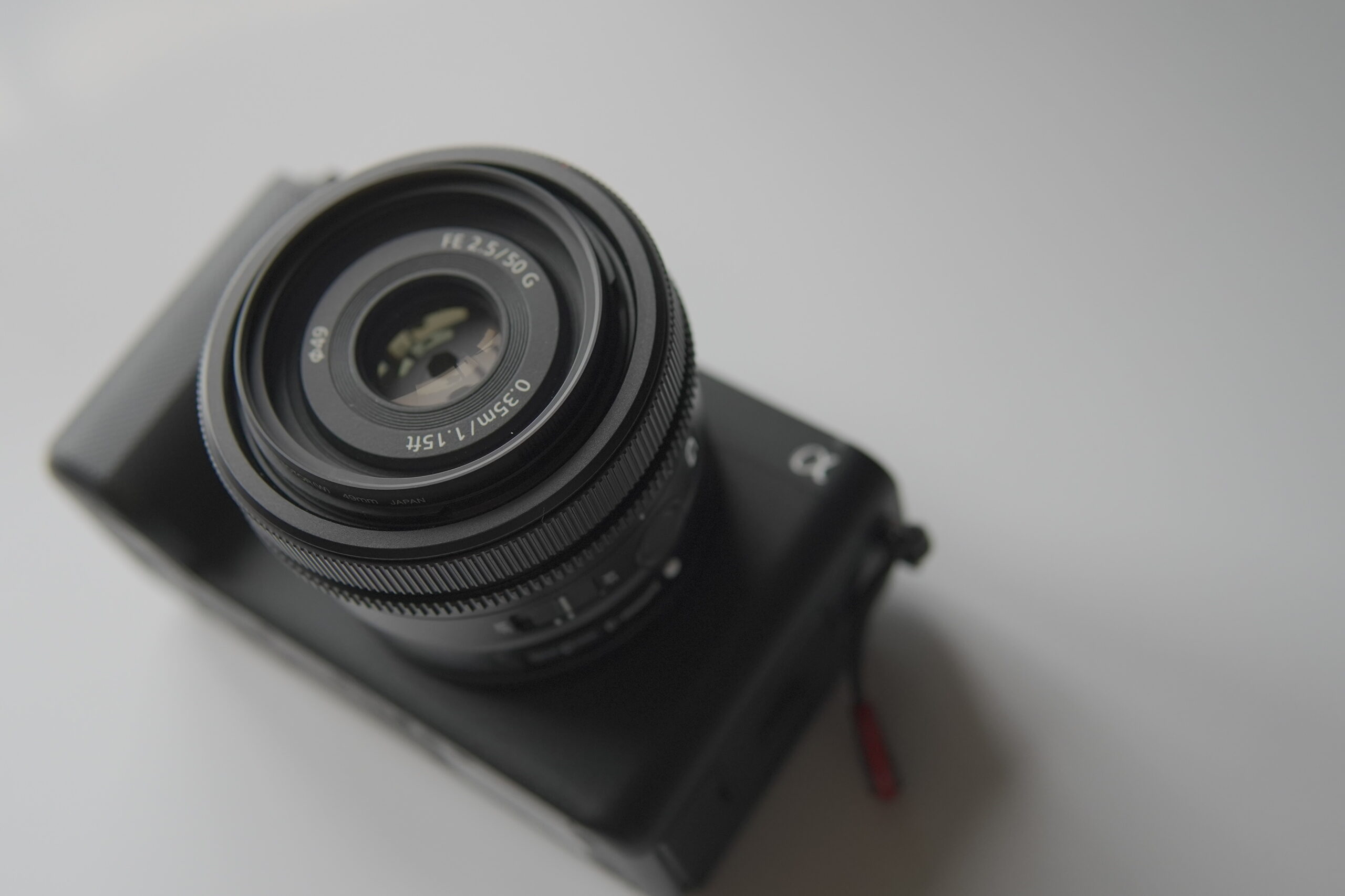 【美品】　FE50mmf2.5G SEL50F25G (NDフィルター付) 新品)SONY (ソニー) FE 50mm F2.5G SEL50F25G（商品ID
